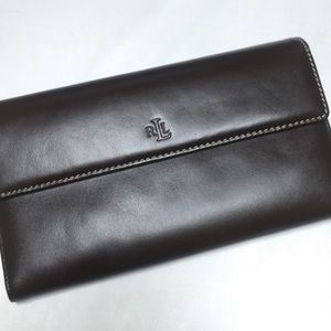 Lauren Ralph Lauren women’s brown leather wallet
